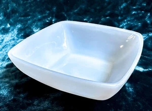 Vintage 1950s Anchor Hocking Fire King Charm Blue AzurIte Dessert / Berry Bowl - Picture 1 of 4