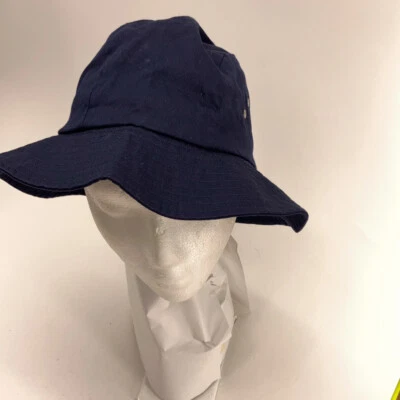 Sombrero Betmar azul oscuro para sol con lazo trasero ojales plateados ventilaciones Foto 1 de 4