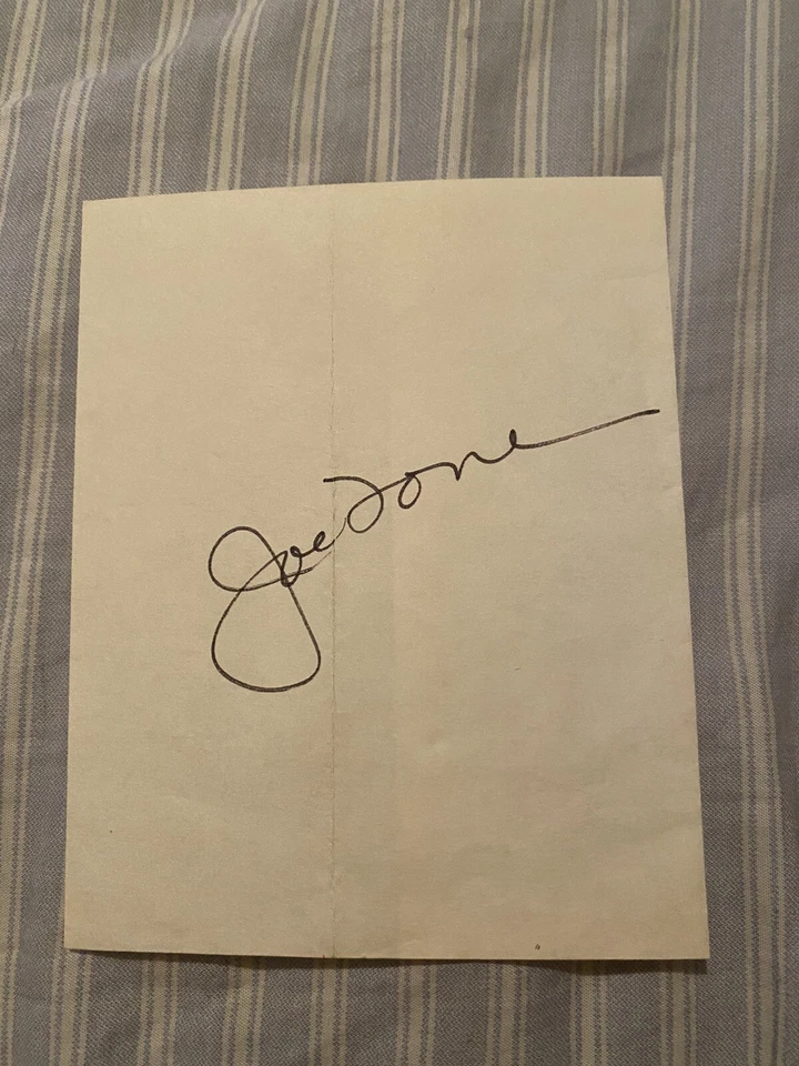 Joe Torre Yankees Braves Cardinals Signed index Card - Image 1 of 1