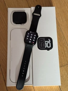 Apple Watch Series 10 GPS 42mm Aluminium Schwarz Mitternacht Neuwertig GPS - Bild 1 von 3