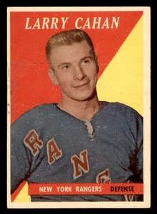 1958 Topps Hockey #23 Larry Cahan EX/MT *e1 - Picture 1 of 2
