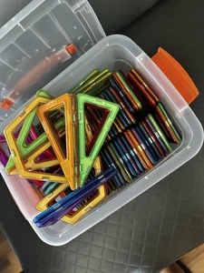 Juego de bloques de construcción magnéticos Magformers XL Cruisers - Imagen 1 de 3