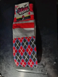 DC Comics Suicide Squad Harley Quinn Socks Size Shoe 4-10 NEW - Picture 1 of 2