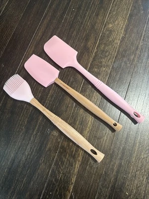 Juego de 3 pinceles y espátulas basting Le Creuset Revolution Foto 1 de 2