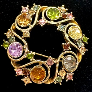 MONET Feiertagskranz Brosche grün Amethyst Kristall Antik Gold NEU Vintage mit Box - Bild 1 von 15