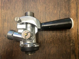 US Sankey "D" System Keg Kupplung - Bild 1 von 7