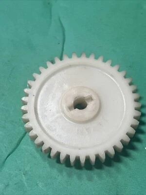 Bomba de aceite Kawasaki NOS 16085-016 engranaje F6 F7 KD KE KD175 KE175 1971-79 Foto 1 de 4