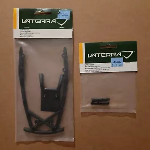 Vaterra ~ Glamis Uno ~ 2 Item Parts Lot ~ Front Bumper & Front Stub Axles NOS - Picture 1 of 3