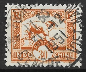 INDOCHINE N° 166 RARE UTILISATION TARDIVE PAR CACHET DU VIETNAM DU 31 12 51 - Imagen 1 de 1