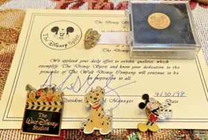 Disney Cast Member Award Pins Set Service Spirit Award Set Of 4 Rare Collectible - Picture 1 of 24