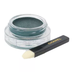 Chanel Green Eyeshadow Ombre Premiere Longwear Cream Satin 824 Verderame - NEW - Picture 1 of 3
