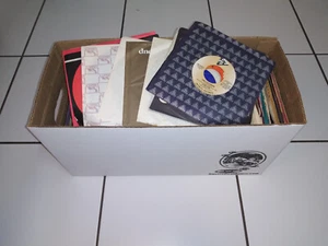 Vinyl Records - BIG Box - 200 Records Per Box - LOW Price - Unsearched - Vintage - Imagen 1 de 3