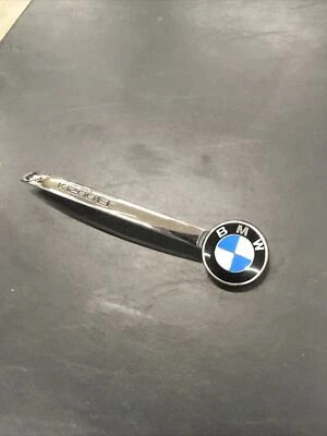 BMW K1200LT 2005-2009 placa delantera derecha soporte/emblema 240174 Foto 1 de 4