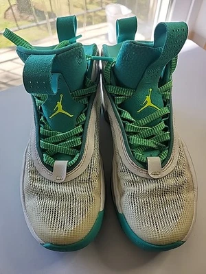 Nike Air Jordan XXXVI Guo GS [DM0795-107] Zapatos de baloncesto para niños blancos/hiper jade Foto 1 de 4