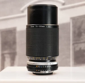 Nikon 70-150mm f/3.5 Series E - Picture 1 of 7