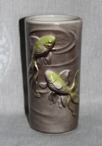 Vintage 1950er Royal Coplay Keramik 8" braun limettengrün 3-D Koi Goldfisch Vase - Bild 1 von 13