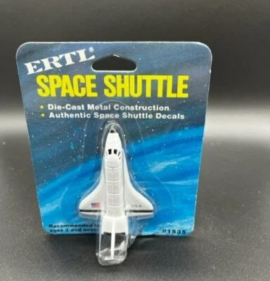 Transbordador espacial Ertl #1535, fundido a presión, burbuja de plástico cardada intacta  Foto 1 de 2