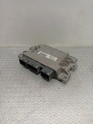 Centralina motore Renault Twingo II 2011 -modulo 8201076738 55kW TDR34104 - Immagine 1 di 4