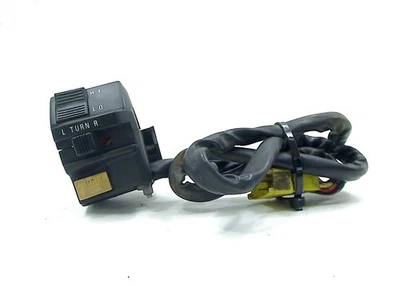 INTERRUPTOR DIRECCIÓN IZQUIERDA SUZUKI GSX R 750 1992-1995 (GSXR 750 GR7B) 1992 3740017E11 Foto 1 de 3