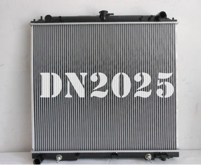 Radiador para Nissan Xterra 2005-2015 2005-2018 Frontier 4.0 DPI2807 2006 2007 08 Foto 1 de 1
