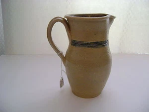 VINTAGE STONEWARE PITCHER WITH BROWN GROOVED BAND - Picture 1 of 6
