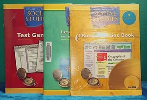 Lot of 3 Houghton Mifflin Social Studies Neighborhoods CD ROMS - Picture 1 of 8