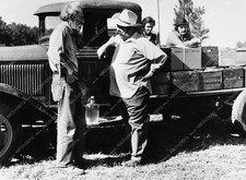 2543-02 Arthur Hunnicutt James Mitchum film The Moonrunners 2543-02 2543-02