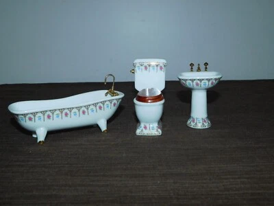 老式娃娃屋玩具迷你陶瓷 3 1/2 英寸毛巾 5 1/2 英寸浴盆 3 英寸粉色 — 第 1/4 张图片