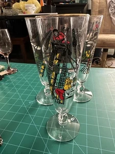 Libbey TREASURE ISLAND 8 1/2" Pilsner Glass Pirate Ship 1950's Barware - Picture 1 of 11