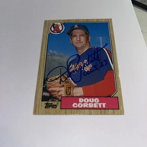 Doug Corbett  Minnesota Twins Signed 1987 Topps   Card - Picture 1 of 1