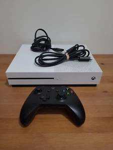 Xbox One S 1TB - Starter Bundle - Like New - Power and HDMI Included - Tested - Picture 1 of 10