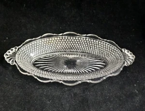 ANTIQUE CLEAR OVAL SERVING DISH EMBOSSED STARS CANDY DISH COLLECTIBLE GLASSWARE - Picture 1 of 11