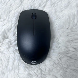 HP Wireless Mouse HP PN: 18H24AA SN:7CH42068WV *OHNE USB STECKER ODER TASTATUR* - Bild 1 von 6
