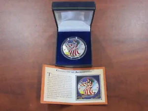Dólar American Silver Eagle 2001 a todo color con caja + certificado de autenticidad - Imagen 1 de 3