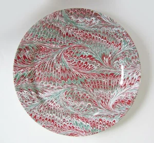 Juliska Marbleized Noel Ruby Red Green Charger Platter Round 14" Portugal NEW - Picture 1 of 4