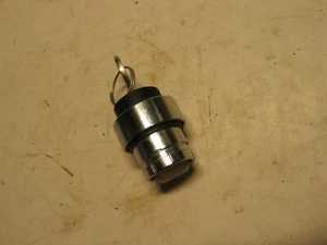 NUOVO SCHNEIDER TELEMECANIQUE ZB2-BG0 INTERRUTTORE A CHIAVE 3 POS SPR RTN A0945 - Foto 1 di 3