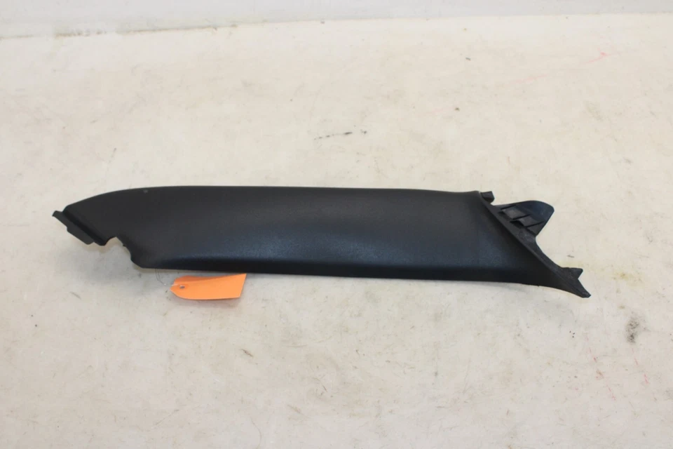 Cubierta de moldura de pilar derecho Mazda MX-5 Miata 2006-2015 NE5168161 OEM KT122 Foto 1 de 4