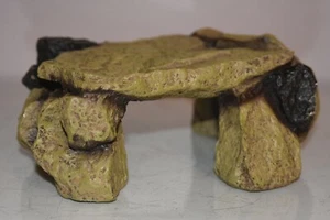 Vivarium Mediana Cueva de Roca Escondite y Refugio 21 x 16 x 9 cms para Todos los Reptiles - Imagen 1 de 9