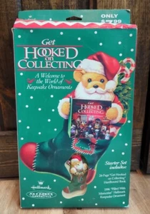 Juego de inicio de colección Hallmark Keepsake Christmas Ornament Get Hooking On Collection 1996 - Imagen 1 de 6