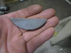 NOS 1/2" x 2-1`/2" Woodruff Schlüssel Halbmond Maschine Riemenscheibe Kettenrad etc USA - Bild 1 von 3