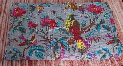 Hecho a mano estampado de pájaros edredón kantha mantas ligeras boho decoración colgante de pared Foto 1 de 4