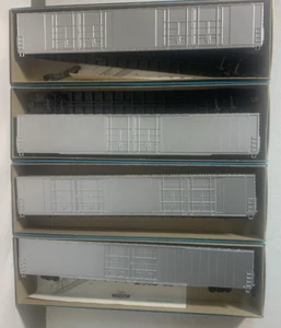 ATHEARN..HO..86' HI-CUBE Box Car Kits..4 door and 8 door..Undecorated..4 Pieces - Picture 1 of 2