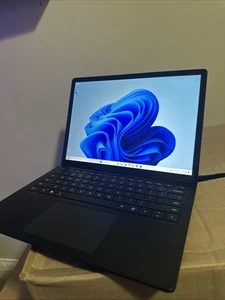 Microsoft Surface Laptop 3 16gb 512ssd Touch. Barely Used. - Bild 1 von 1