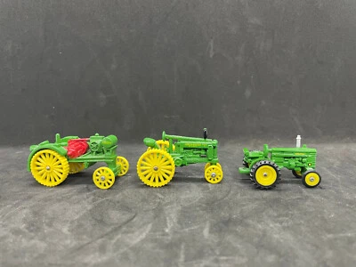 John Deere Waterboy, G & R Tractors Ertl 1:64 scale - Image 1 of 4