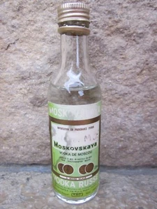 Mini bouteille,mignonnette ancienne: vodka russe de Moscou, Moskovskaya - Picture 1 of 2