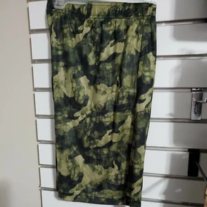 Camouflage Shorts Kids XL mesh - Picture 1 of 4