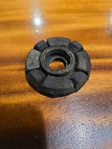 Toyota Front Differential Bolt Bushing 95-04 tacoma 96-02 4Runner OEM P5435b76 - Picture 1 of 2