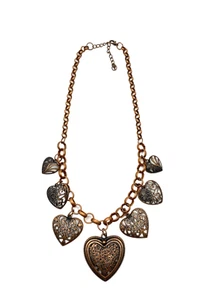 Paparazzi Love Medaglioni Charm Bavaglino Ottone Collana Filigrana Cuori 20" Ciondolo Usato in Ottime Condizioni - Foto 1 di 24