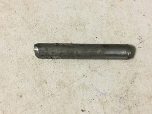 37-1214 - Un nuovo perno tassello per cingoli A Case 550H, 550H_IND, 650G, 650H, 750H - Foto 1 di 2