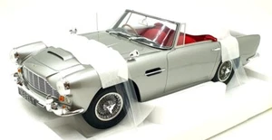12ART 1/12 Scale Resin 12-ART0108020 Aston Martin DB4 DHC - Silver - Picture 1 of 6